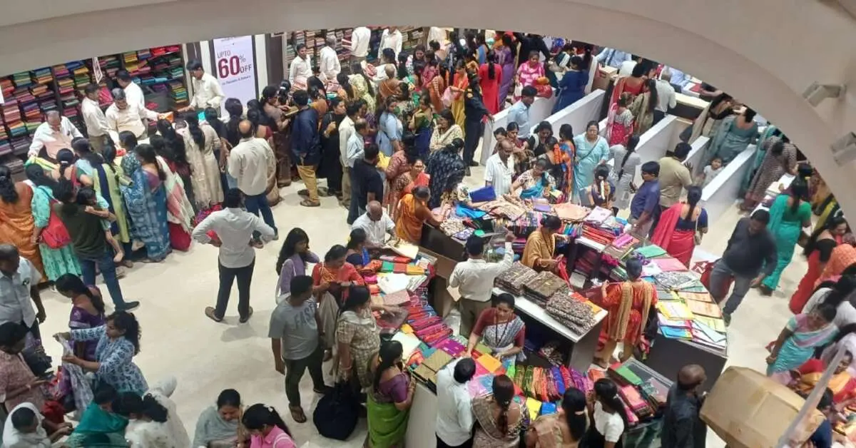 Ashadham offers draw crowds to shops