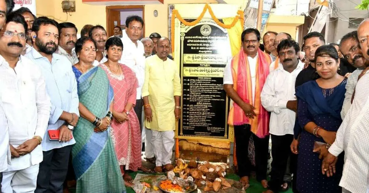 Vizag Mayor lays foundation stones for key development projects