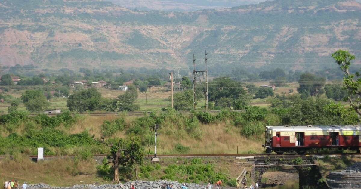 After the Visakhapatnam-Araku train, here are 6 Vistadome coaches in India you must experience!