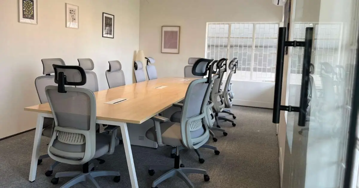 At this new coworking space in Visakhapatnam, enjoy a cafe, private cabins, quiet zones & more!