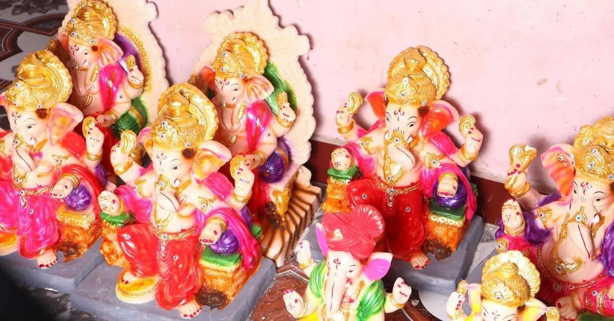 Rain hits Ganesh Chaturthi shopping in Visakhapatnam