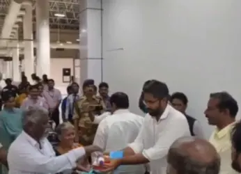 Stranded Andhra people return from Nepal