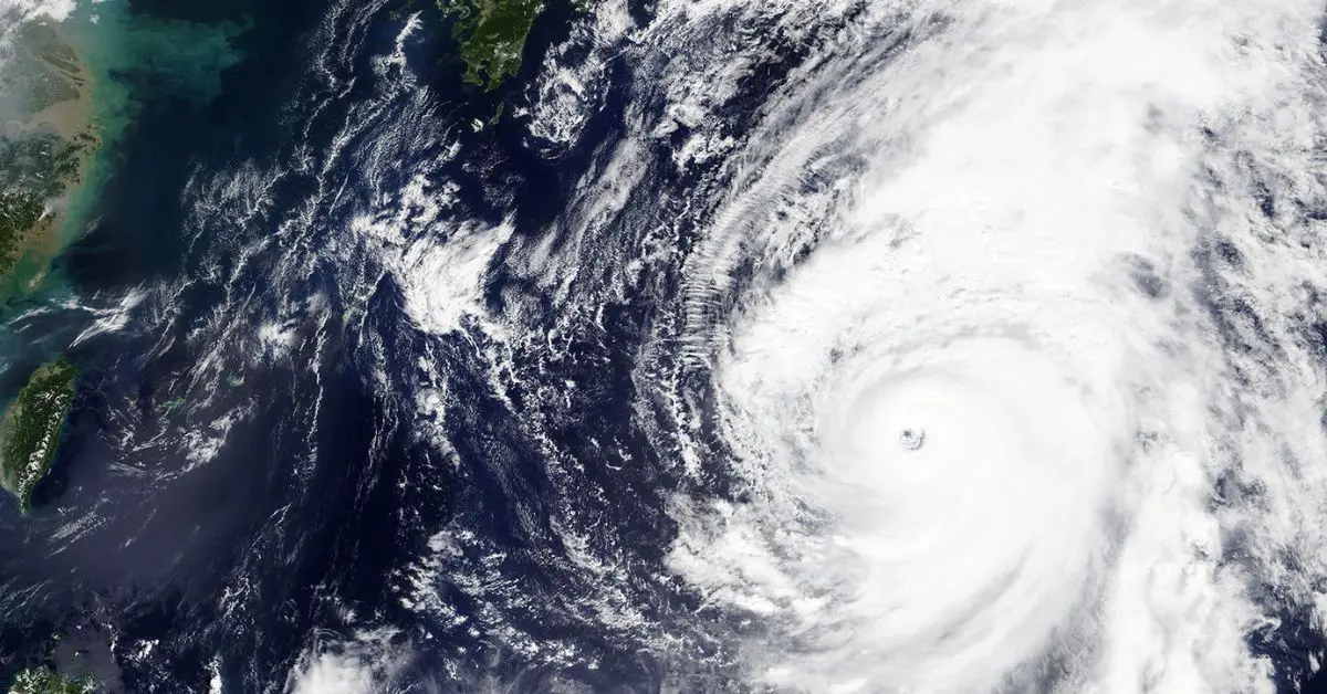 Cyclone Ditwah puts Andhra Pradesh and Kerala on severe alert