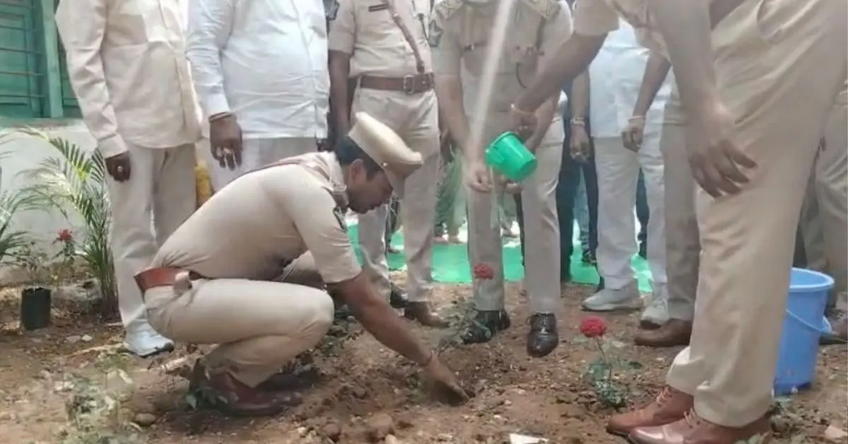 Social service activities stressed by Visakhapatnam CP