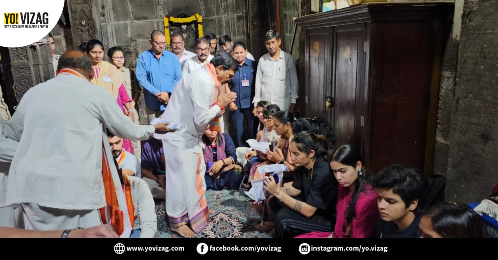Pics: India Women’s cricket team offers prayers at Simhachalam Temple in Vizag