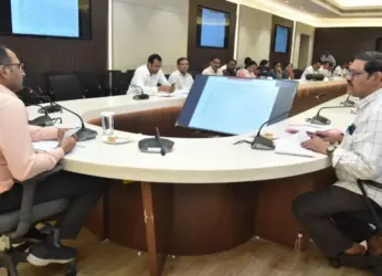 Speed ​​up housing construction for the poor: Vizag District Collector