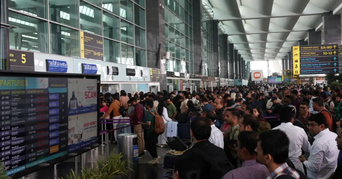 IndiGo flights cancelled with 300–400 daily cancellations
