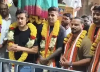 Cricketers visit Simhachalam temple