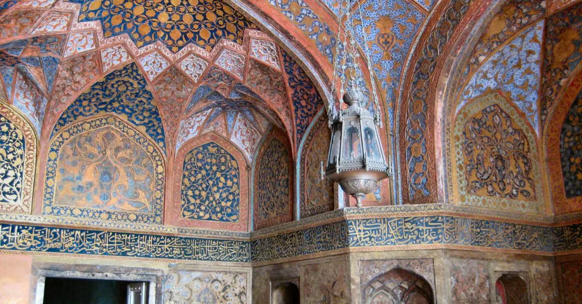 Vizag to Agra travel guide- Best stay, route, and tourist attractions.