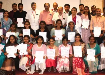 Cultivate ethical values, optometry students told