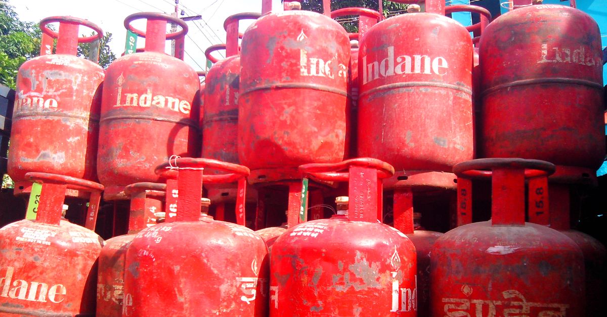 Vizag joint collector clears air on LPG availability