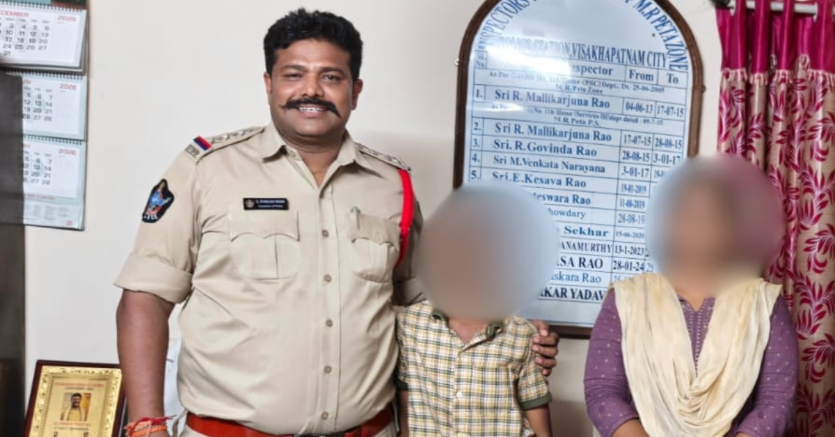 Visakhapatnam Police Reunite Lost Girl With Parents