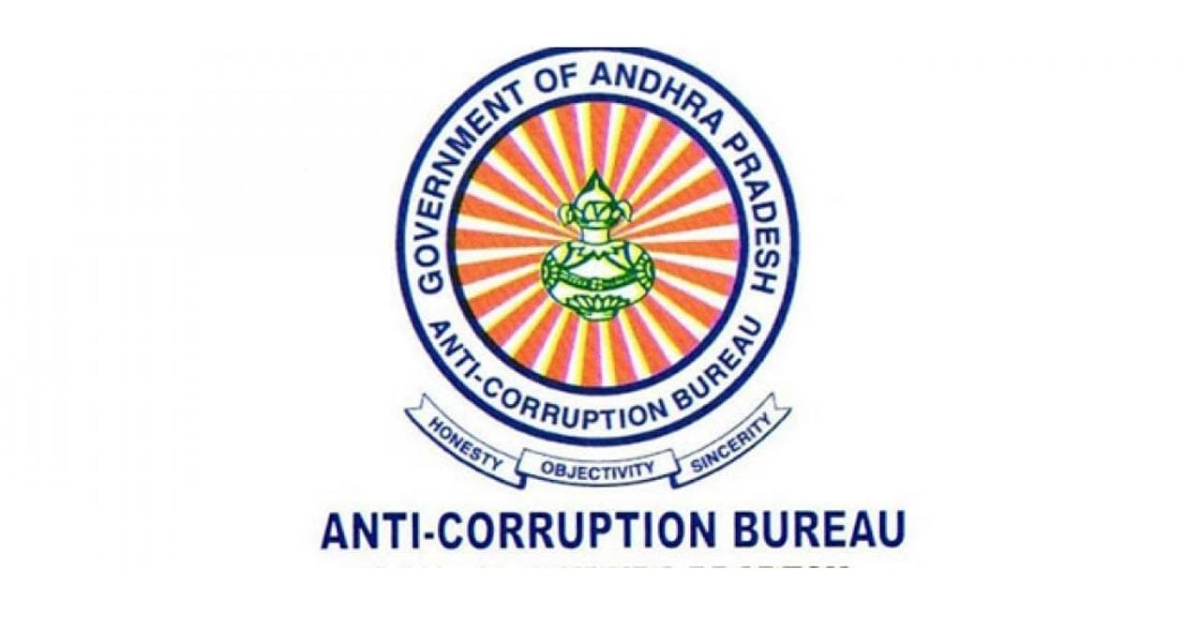 Mines Surveyor Trapped by ACB in Anakapalle Bribery Case