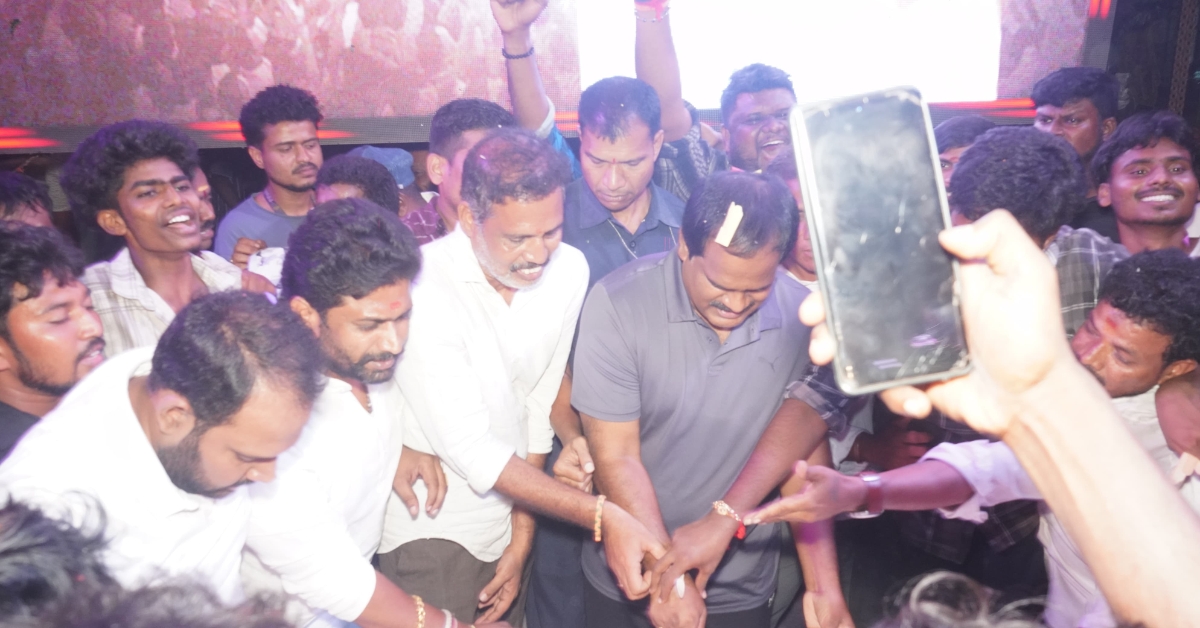 Pawan Kalyan Turns 55: Vizag Fans Celebrate His Birthday in Style