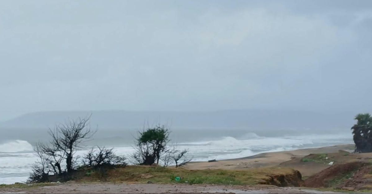 Cyclone Arnab to Cross Andhra Coast Near Yanam